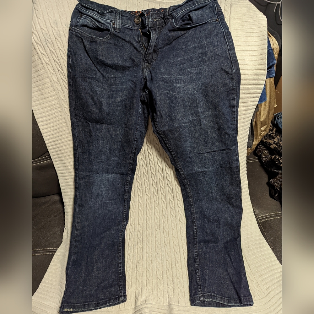Urban pipeline jeans